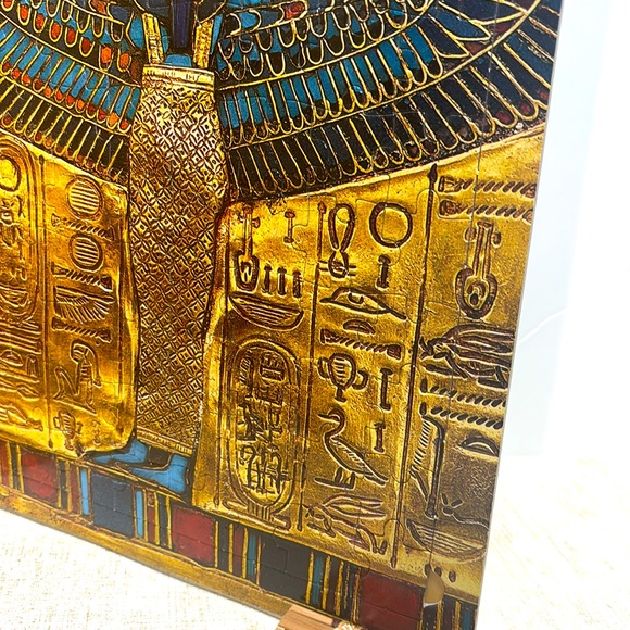 Tutankhamun Deluxe Jigsaw Puzzle Book - Picture 14 of 17